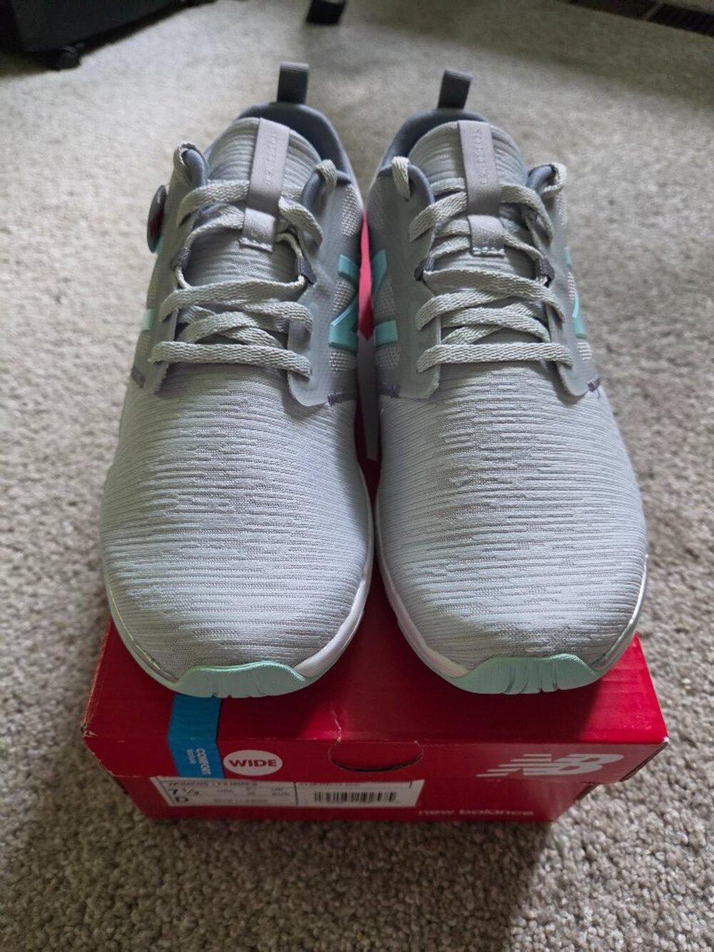 NWT! New Balance 577 v5 Athletic Shoes (WIDE WIDTH)